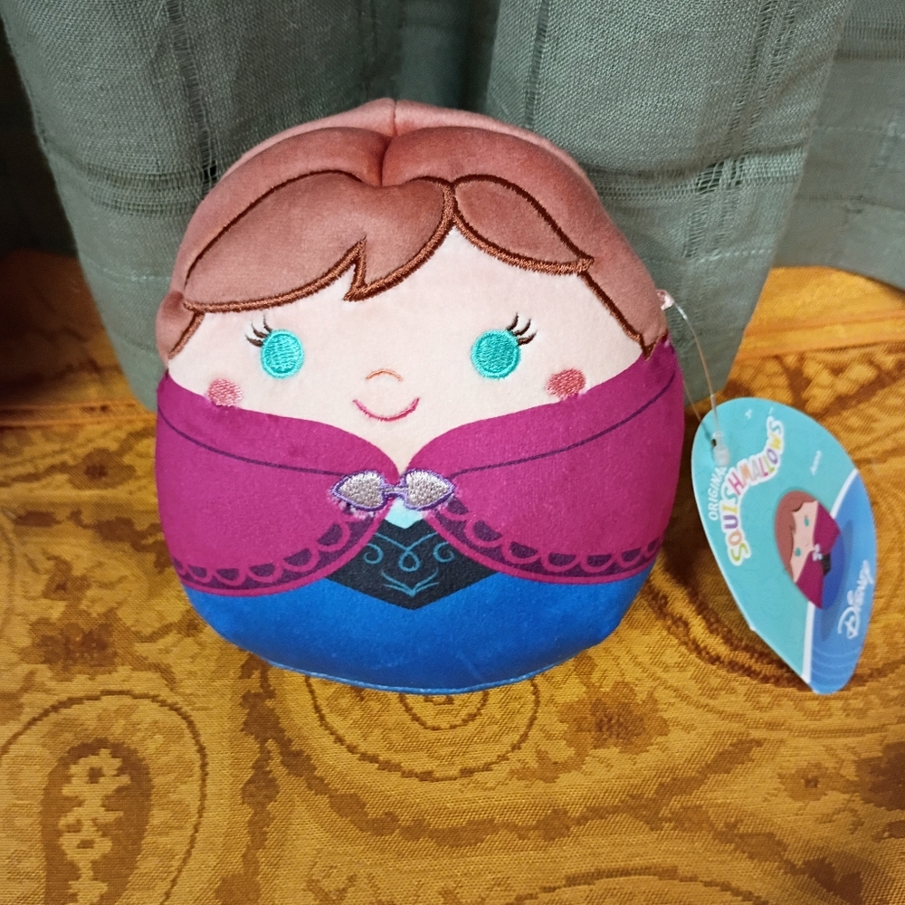 NWT 2026 Original Squishmallows Disney Frozen Anna Plush 5"